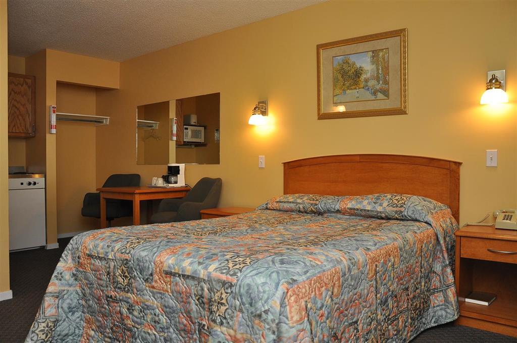 Canadas Best Value Inn Kelowna Rom bilde