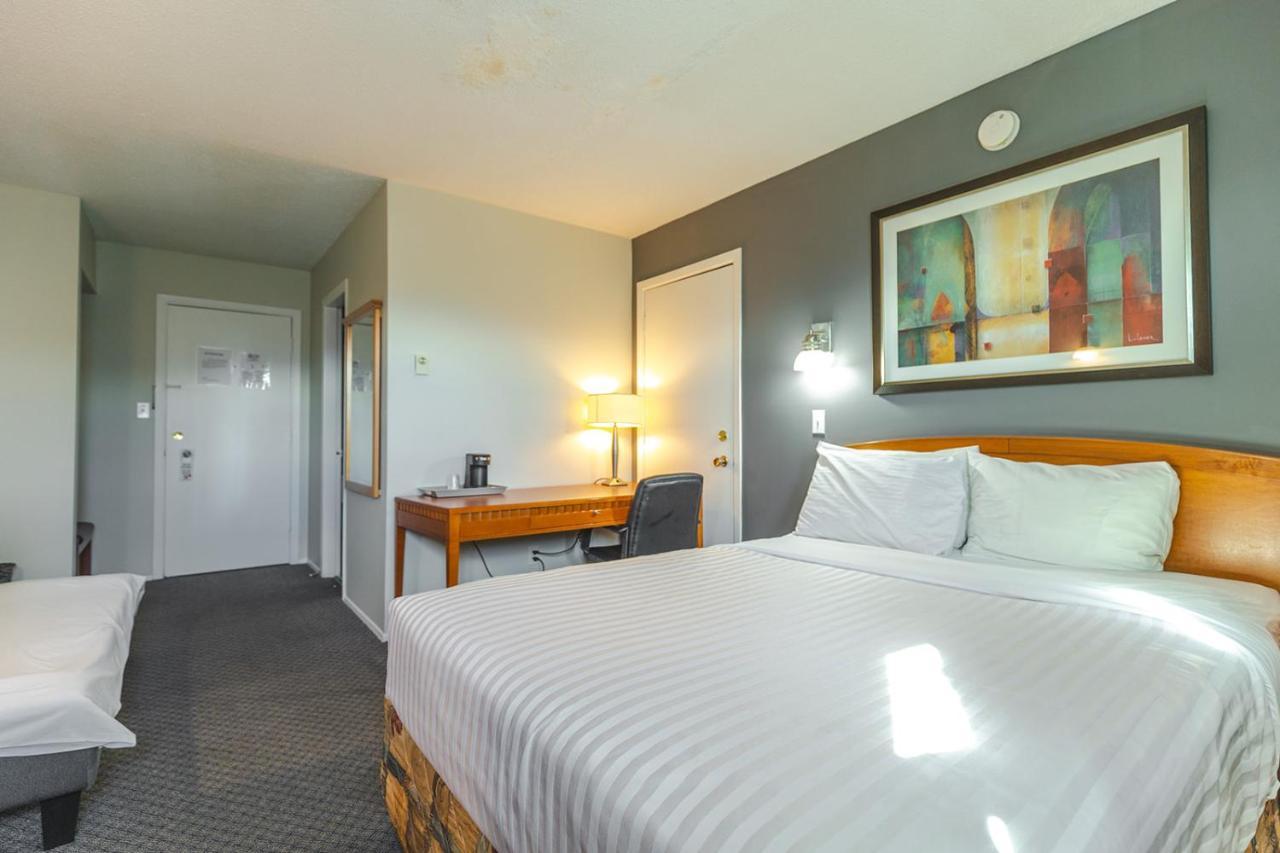 Canadas Best Value Inn Kelowna Eksteriør bilde